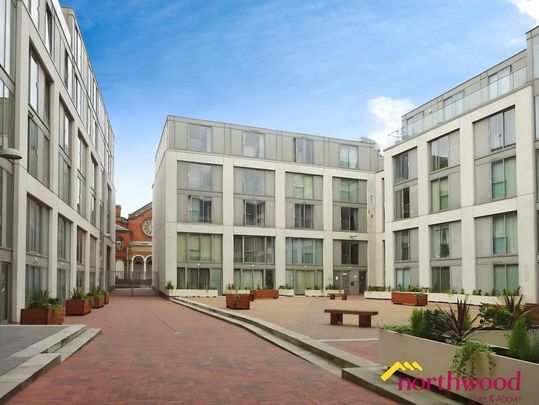 3 bedroom flat to rent - Photo 1