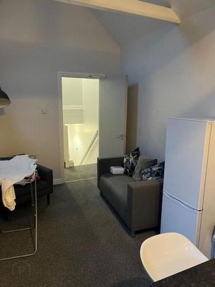 Flat 3, 14 Wellesley Avenue, Belfast, BT9 6DG - Photo 1