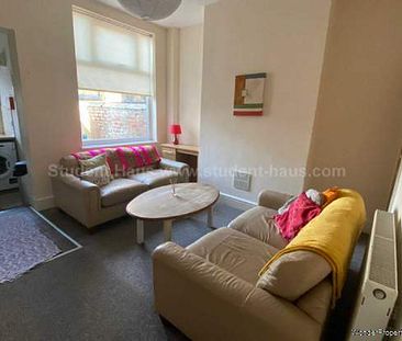 3 bedroom property to rent in Salford - Photo 4