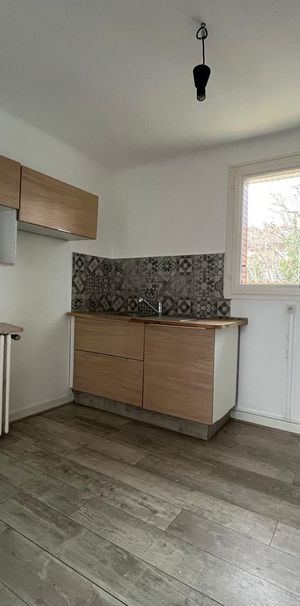 Location Maison 5 pièces 134m² CRECHES SUR SAONE 71680 - Photo 1