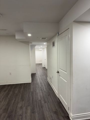 For Lease - 25 Banner Elk Street, Brampton, Ontario - Photo 3