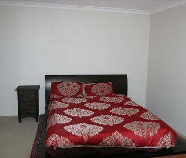 East Victoria Park - Photo 3