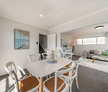 4-Bedroom Home in Waterloo - Photo 5