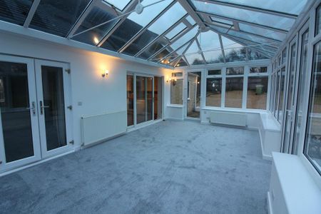 3 bedroom detached house to rent - Photo 5