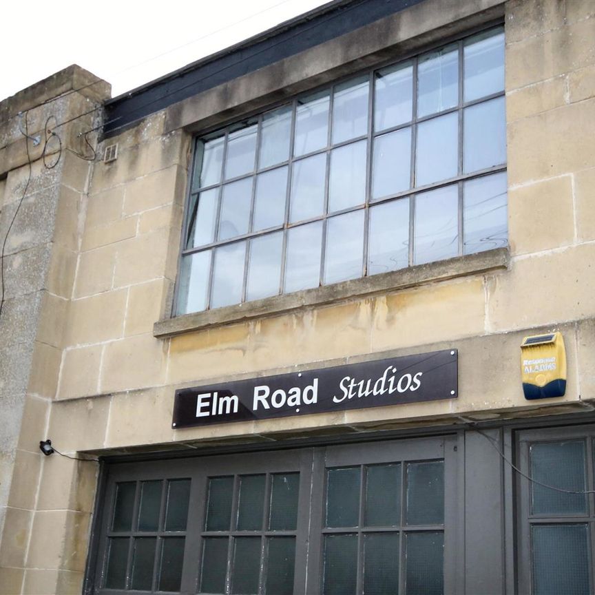 2 bed flat to rent in Elm Road, Bristol, BS7 - Photo 1