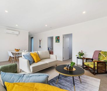 Two-bedroom unit in Orewa - Photo 4