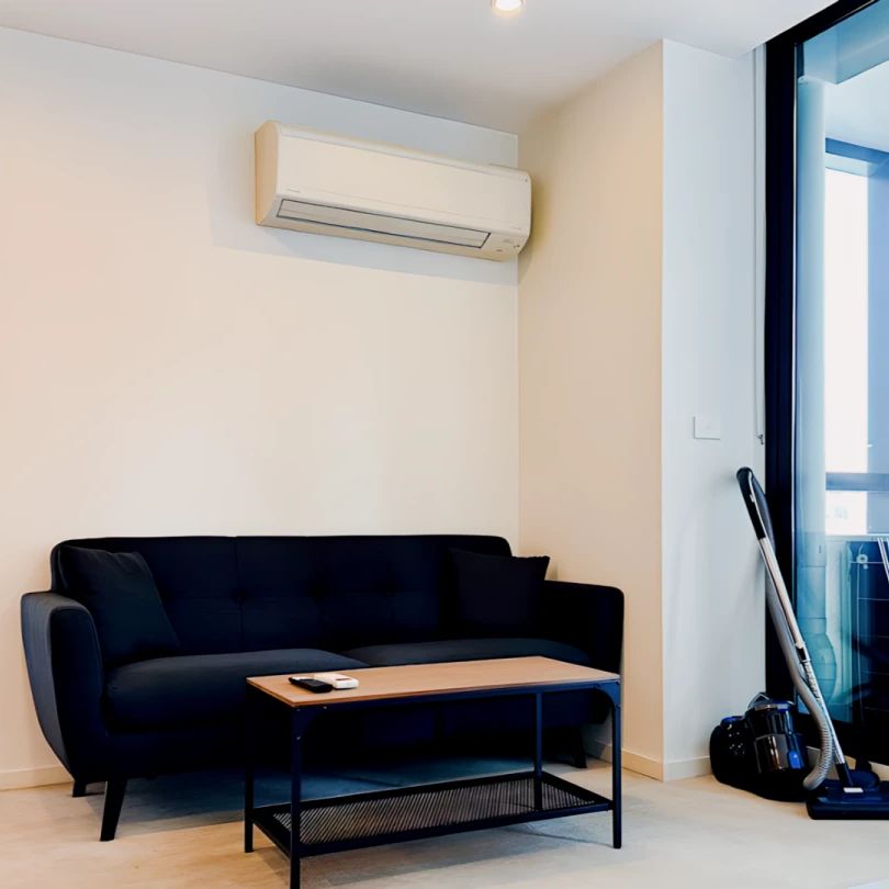 Master bedroom *1801 - Photo 1