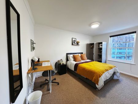 2 Bed Flat, Victoria Street, BS1 - Photo 4