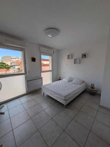Location Appartement 4 pièces 83m² PERPIGNAN 66000 - Photo 5