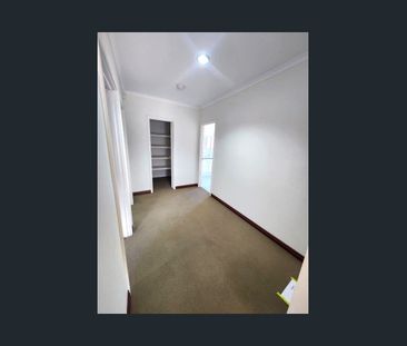 2/150 Kooyong Road, Rivervale, WA 6103 - Photo 1