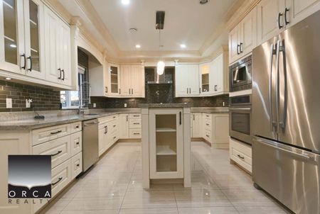 3832 Kincaid St, Burnaby - Photo 2