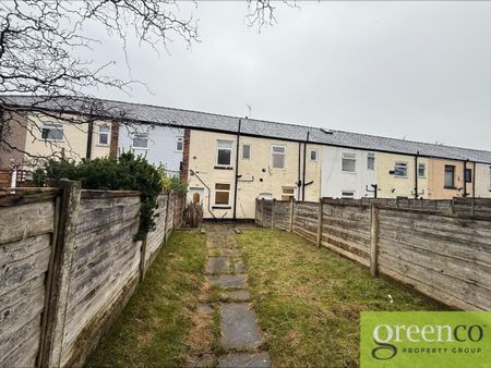 Hilton Lane, Worsley, Salford, M28 - Photo 2