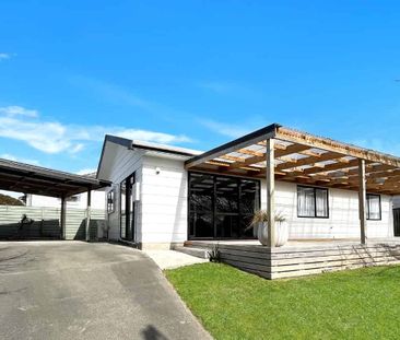 KELVIN GROVE - 3 BEDROOMS - Photo 4
