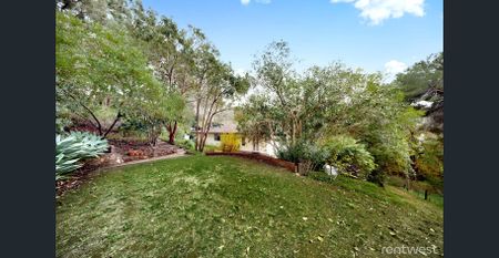 FURNISHED NATURE HAVEN - Photo 5