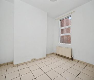 135 Tennent Street, Belfast, BT13 3GE - Photo 2