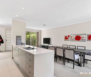 14 Paget Street, Bruce ACT 2617 - House For Rent | Domain - Photo 3