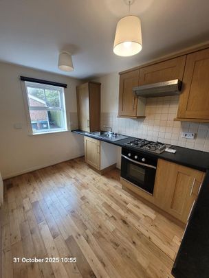 2 bedroom semi-detached house to rent - Photo 1