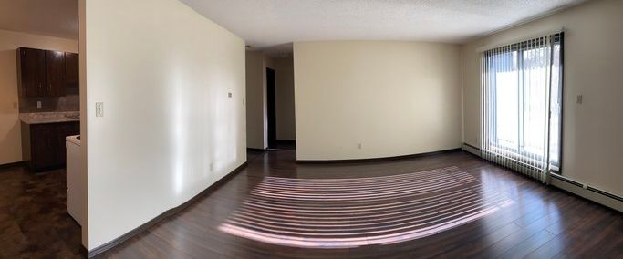 AS LOW as $900/mo Move-In Special 1 BDRM ~ 1& 2 Bedroom Suites Available, AFFORDABLE, CLEAN & Conveniently LOCATED* | 5304-54 Avenue, Cold Lake - Photo 1