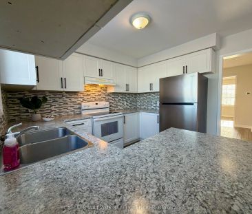 302 Livingstone Street W #UPPER - Photo 5