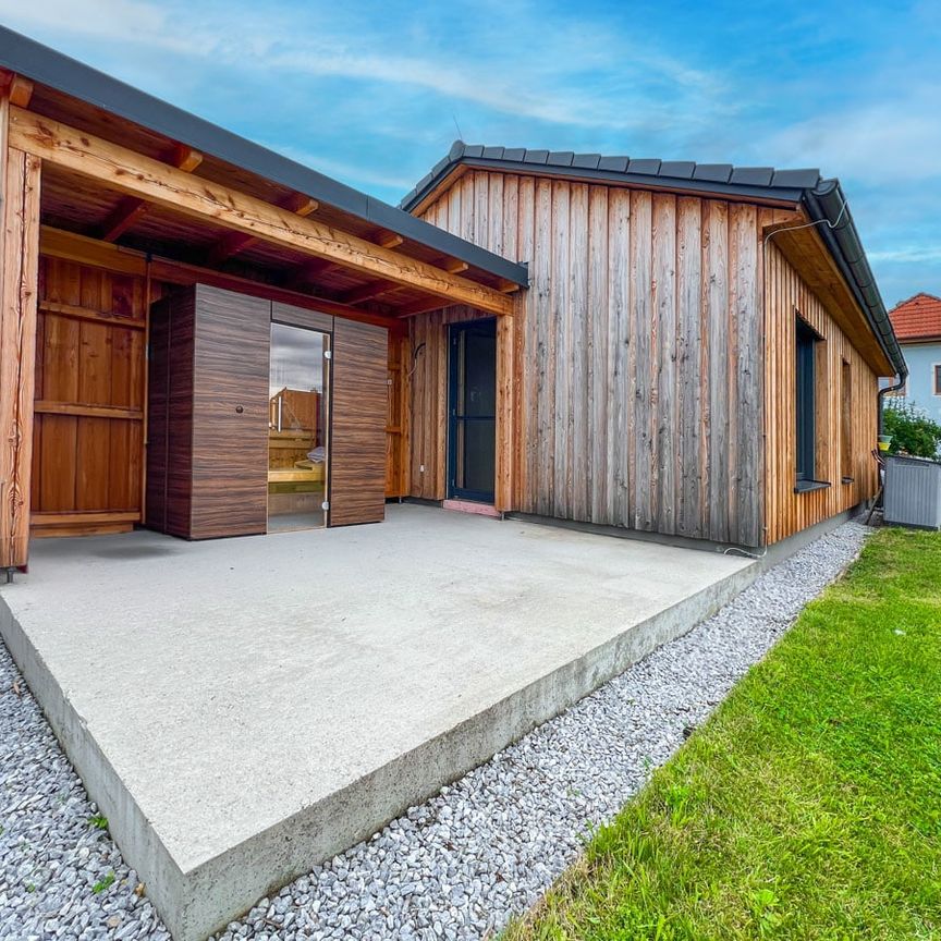 WALDVIERTLERTRAUM – Holzmassivhaus mit Carport und Garten in Loiwein - Photo 1