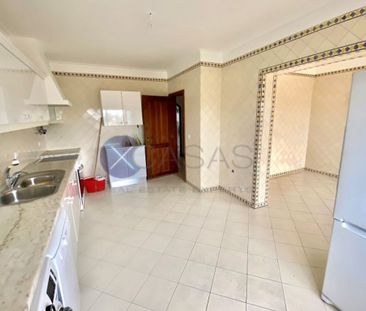 3 bedroom luxury Flat for rent in Centro (Cascais), Cascais, Lisbon - Photo 3