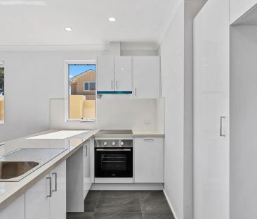 Brand New 3 x 2 x 1 Apartment in a Peaceful Complex with a Pool - Photo 6