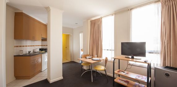 Melbourne | Student Living on Flinders | 2 Bedroom Large - Photo 2