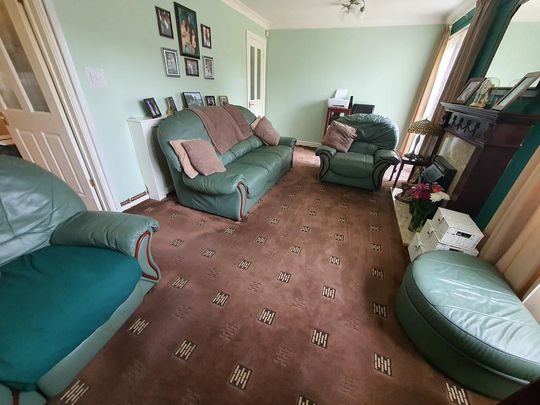 3 bedroom end of terrace house to rent - Photo 1