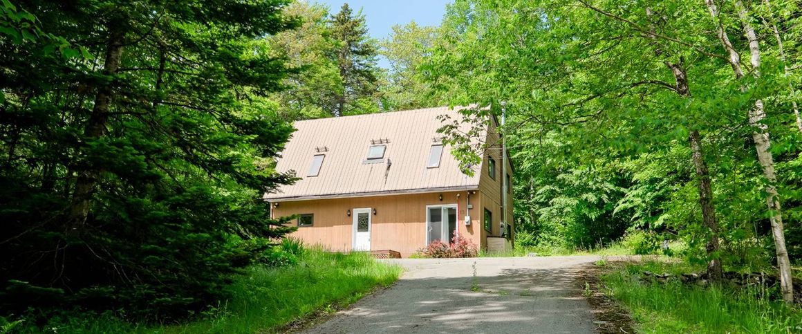 À louer / Maison à étages - Photo 1