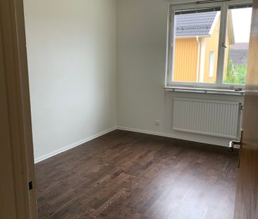 Kapellgatan, Katrineholm - Foto 1