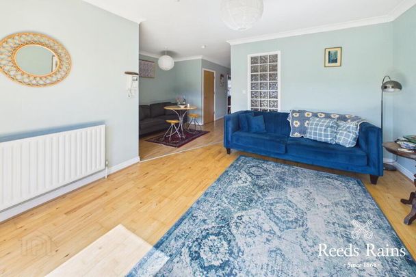 Flat 12B, Loughside Court, Kinnegar Avenue, Holywood, BT18 9JR - Photo 1