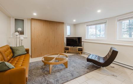 Appartement à louer - Montréal (Côte-des-Neiges/Notre-Dame-de-Grâce) (Notre-Dame-de-Grâce) - Photo 2