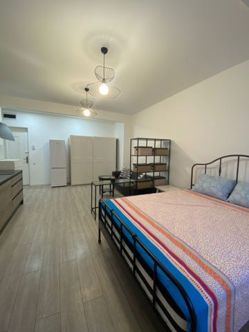 Garsonierade inchiriat, 34 mp, zona Centrul vechi - Fotografie 2