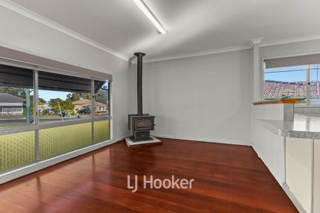 13 Blaydon Road, Collie WA - Photo 3