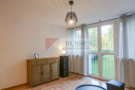 Kawalerka 29 m2 d. standard do wynajęcia 1800+360 - Photo 4