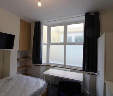 Devonshire Road, **student Apartment** Student Apartment **, Southa... - Photo 2
