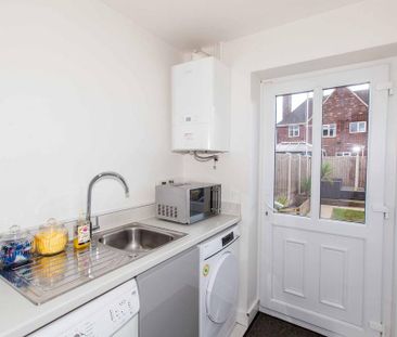 5 bedroom detached house to rent - Photo 6