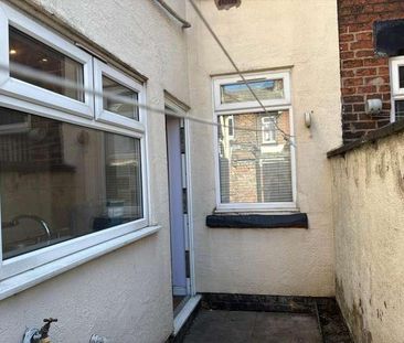Fairclough Street, Burtonwood, WA5 - Photo 6