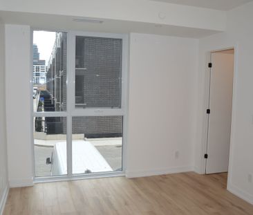 For Lease - 335 WHEAT BOOM Drive Unit# 203, Oakville, Ontario - Photo 6