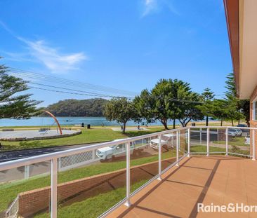 TOP FLOOR APARTMENT IN PRIME POSITION! - Photo 5