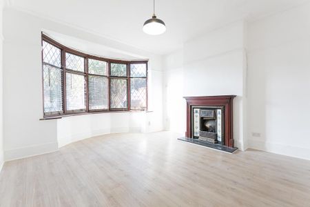 6 bedroom terraced house to rent - Photo 2