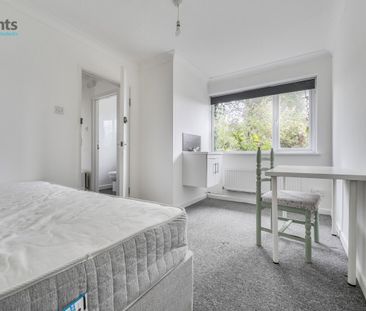 5 bedroom detached house to rent - Photo 6