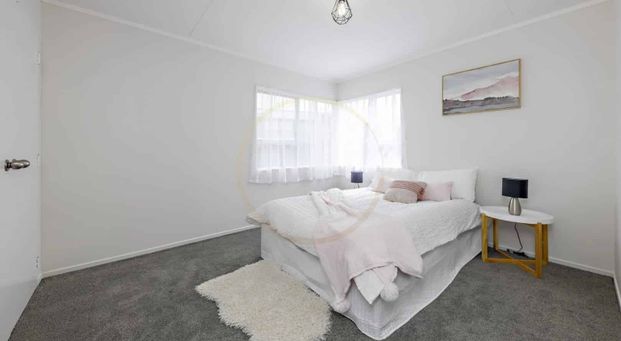 Spacious & Secure 3-Bedroom Home On Gray Avenue Mangere East - Photo 1
