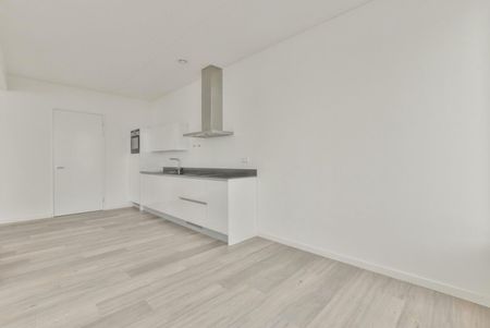 Appartement te huur: Ertskade 28 1019 BB Amsterdam - Photo 2