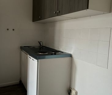 A LOUER T2 MEUBLE FIVES - Photo 4