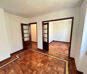 4 bedroom luxury Apartment for rent in Lisbon - Photo 4