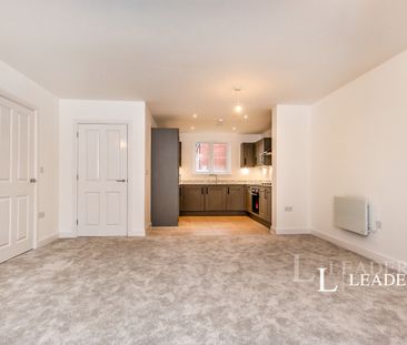 3 bedroom house to rent Thistledown, Pershore, Worcestershire, WR10 - Photo 2