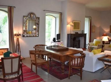 Tout savoir sur cette maison à Aix-en-Provence - Photo 2