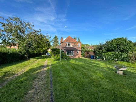 3 bedroom detached house to rent - Photo 4