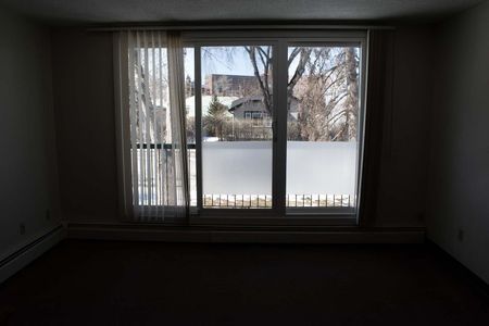 1830 18a st sw, Calgary - Photo 2